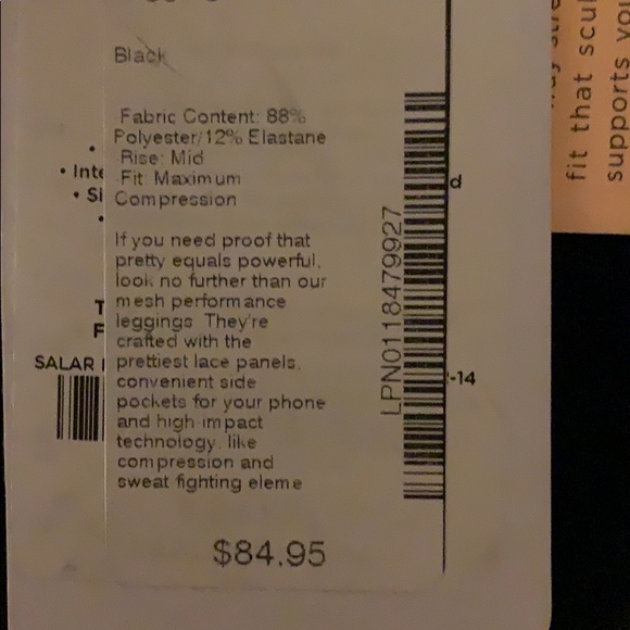 Women’s Fabletics NWT leggings - Picture 7 of 7